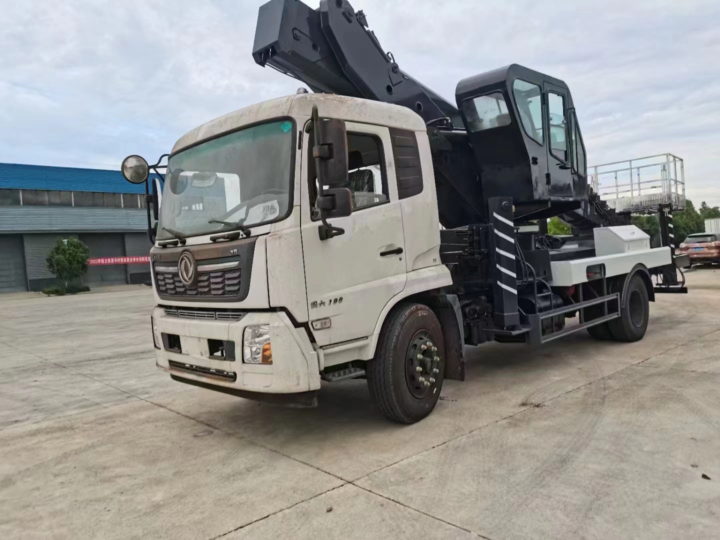 國(guó)六天錦45米高空作業(yè)車(chē)