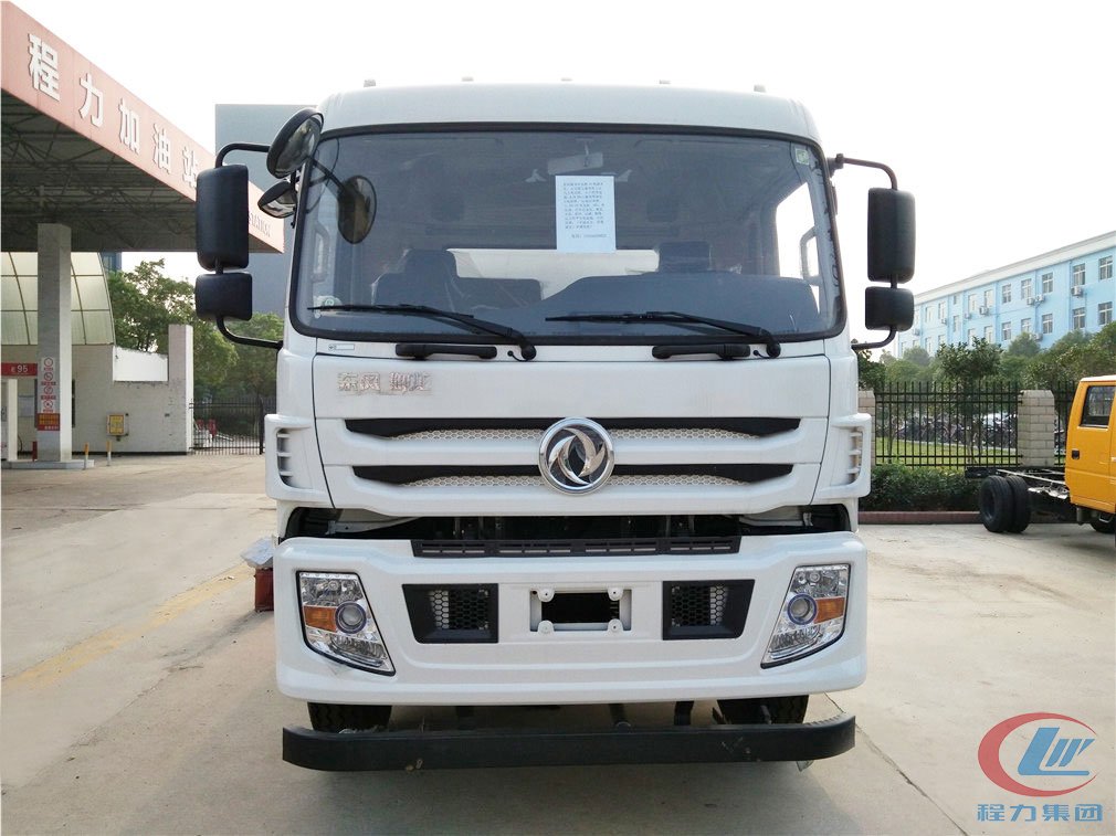 灑水車(chē)