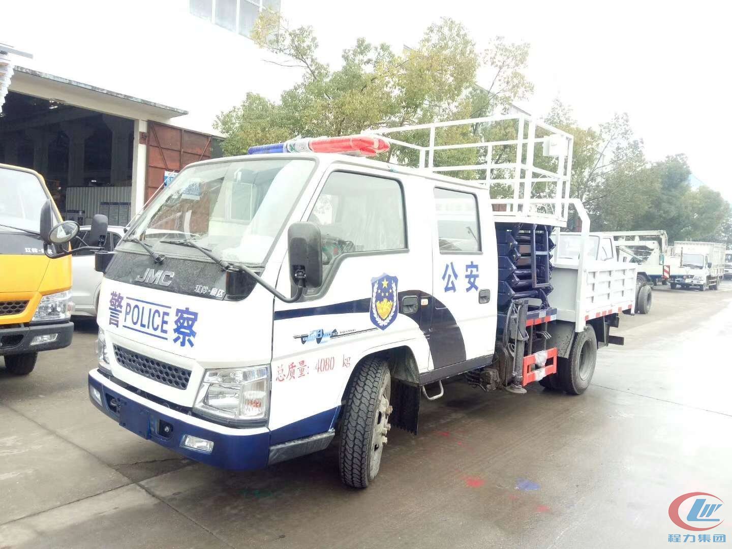江鈴順達警用高空作業(yè)車