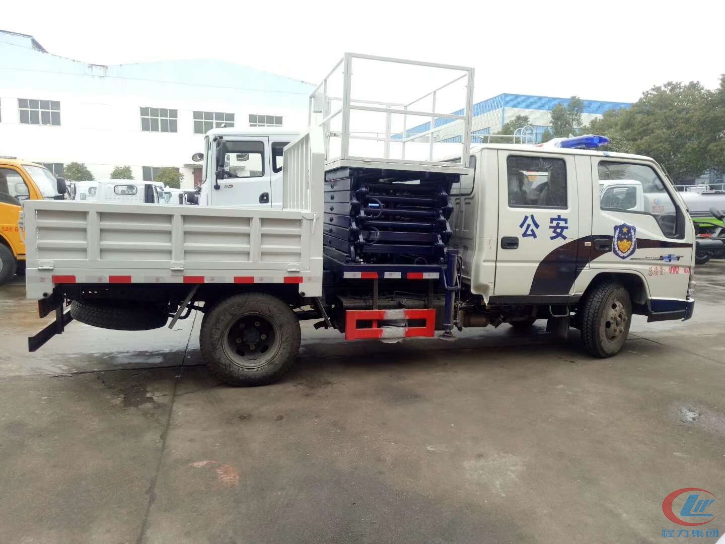 江鈴順達雙排高空作業(yè)車