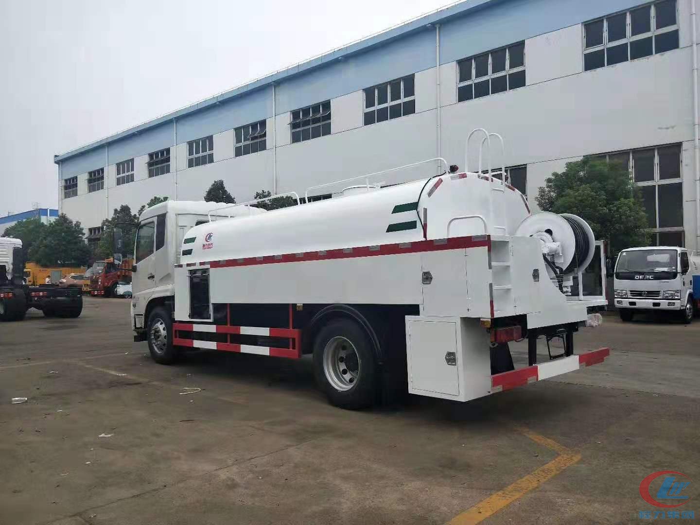 東風(fēng)天錦高壓清洗車，天錦疏通車