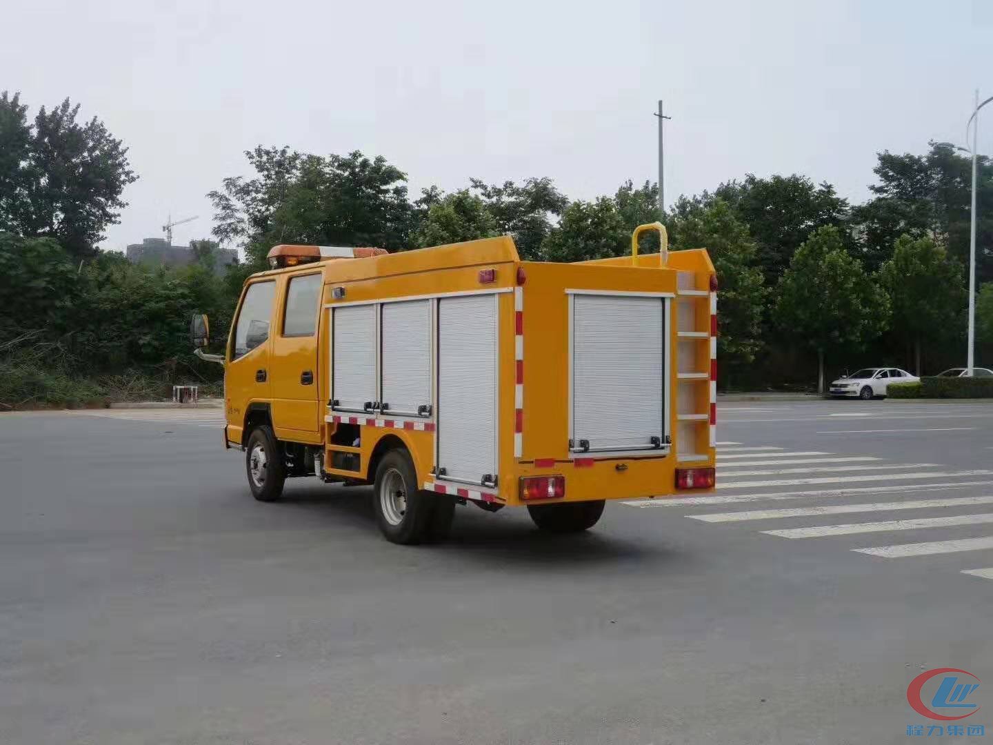 凱馬雙排搶險(xiǎn)車，凱馬救險(xiǎn)車