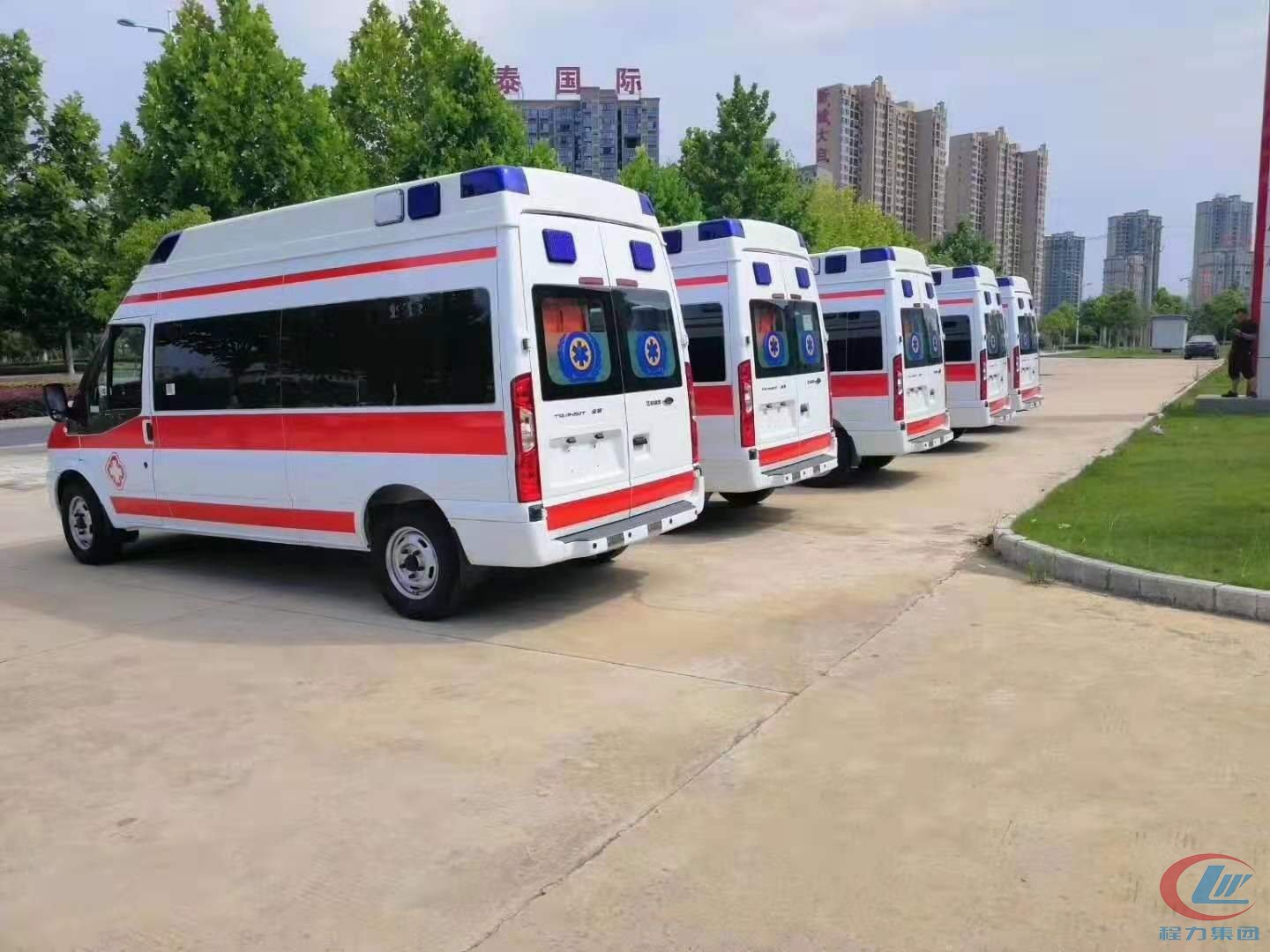 福特V348監(jiān)護型/運轉(zhuǎn)型救護車